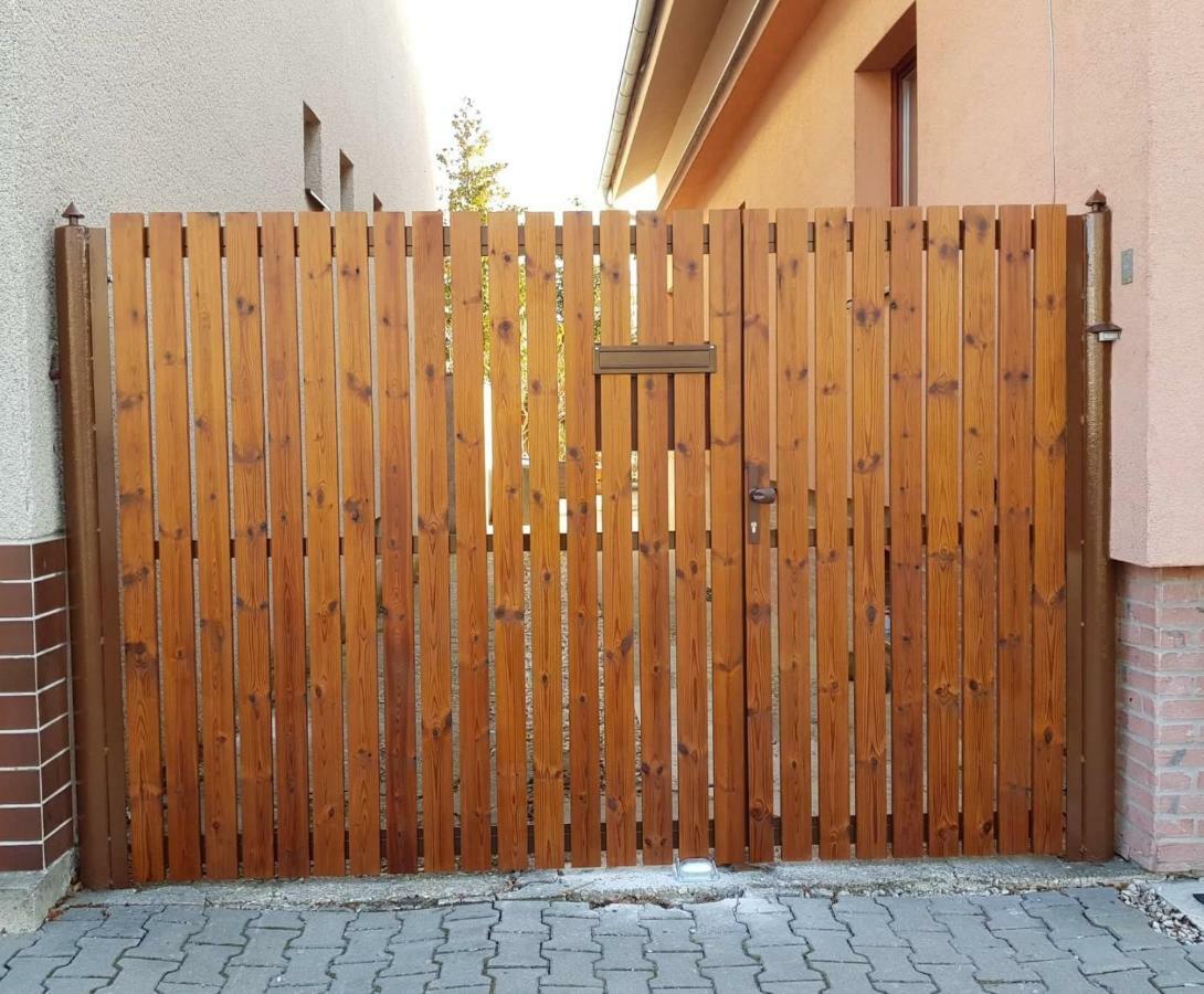 Sauna Dom Pezinok Exterior photo